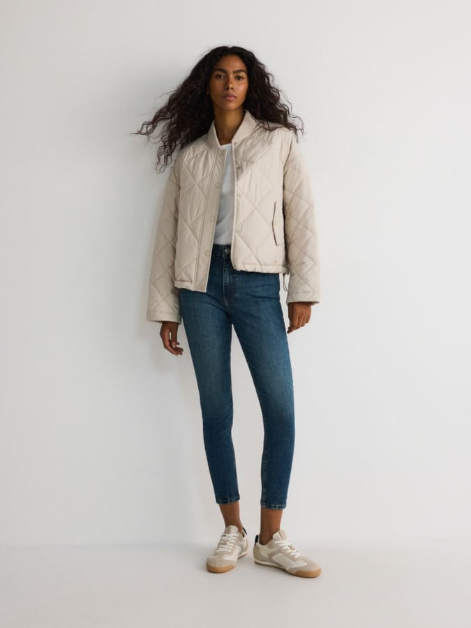 מכנסי ג'ינס מחטב