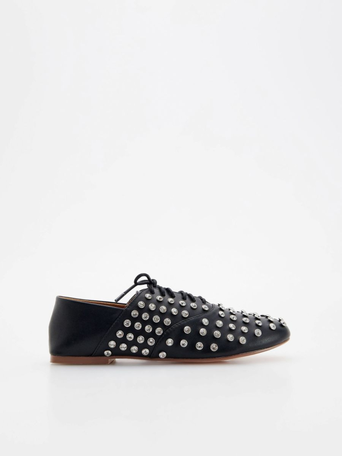 LADIES` LOAFER SHOES