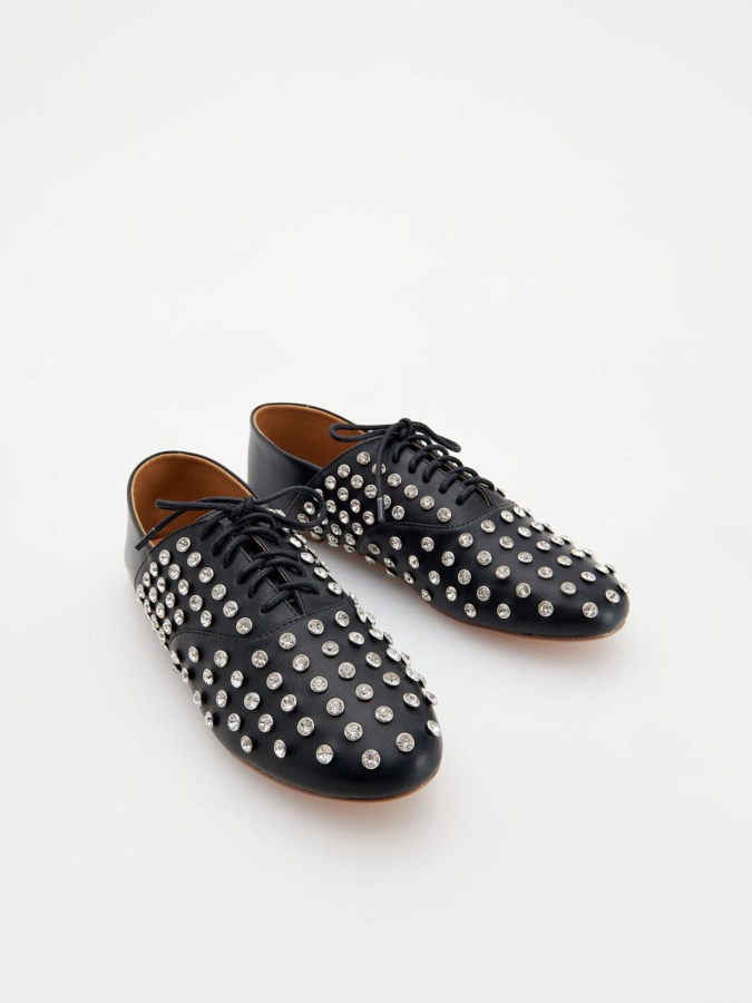 LADIES` LOAFER SHOES