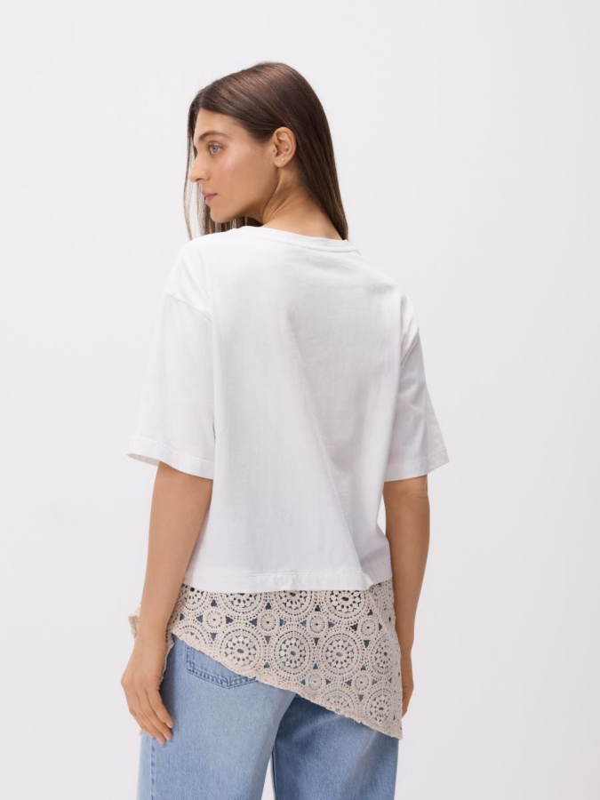 טי שירט עם קרושה