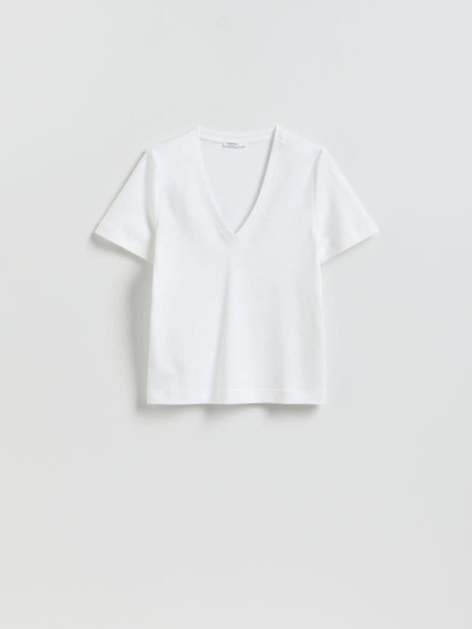 טי שירט צווארון וי ממורצרת