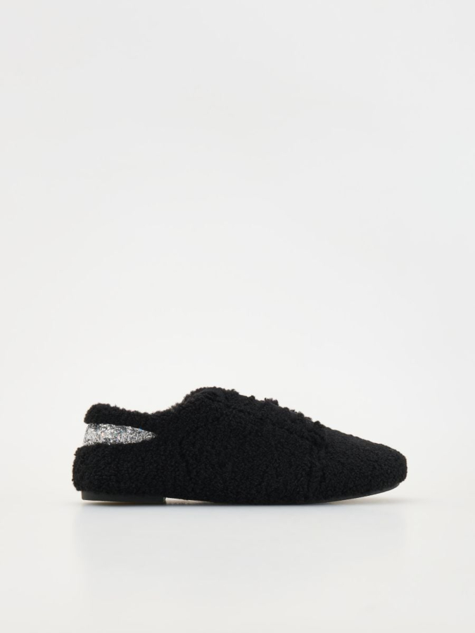 LADIES` SNEAKERS