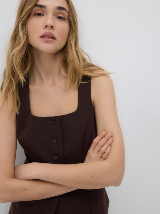 וסט מחשוף ריבוע