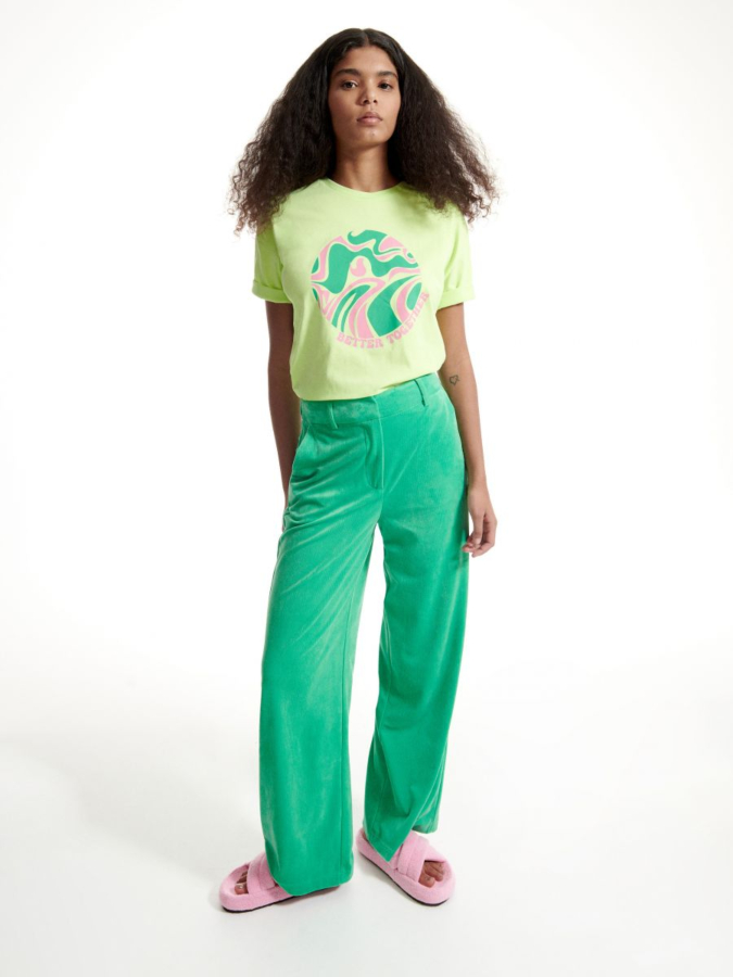 LADIES` T-SHIRT