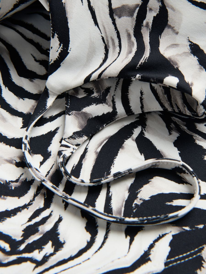 גופיה עם כתפיות ספגטי