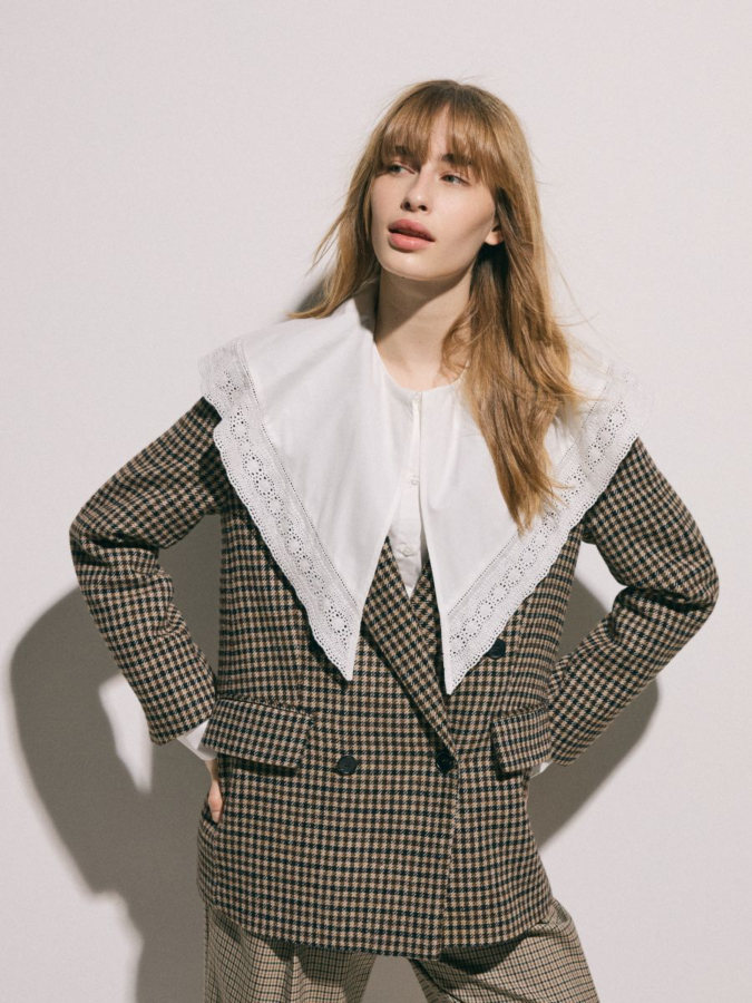 חולצת כותנה עם צווארון