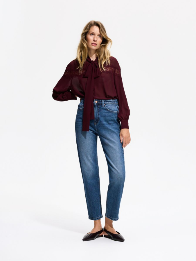 ג'ינס Mom fit