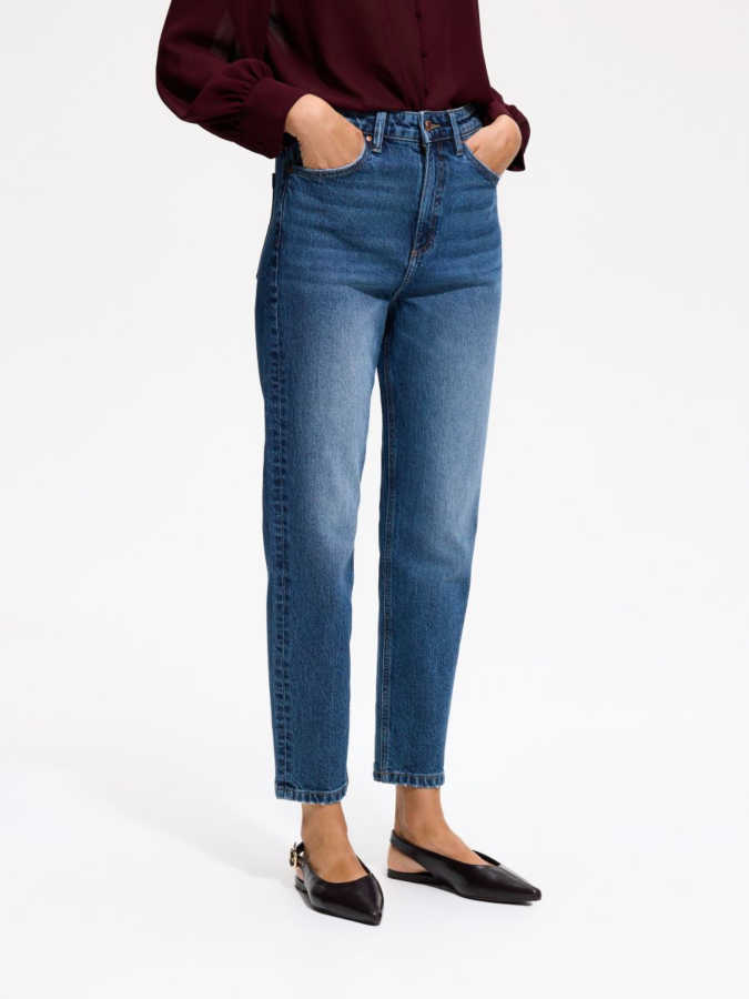 ג'ינס Mom fit