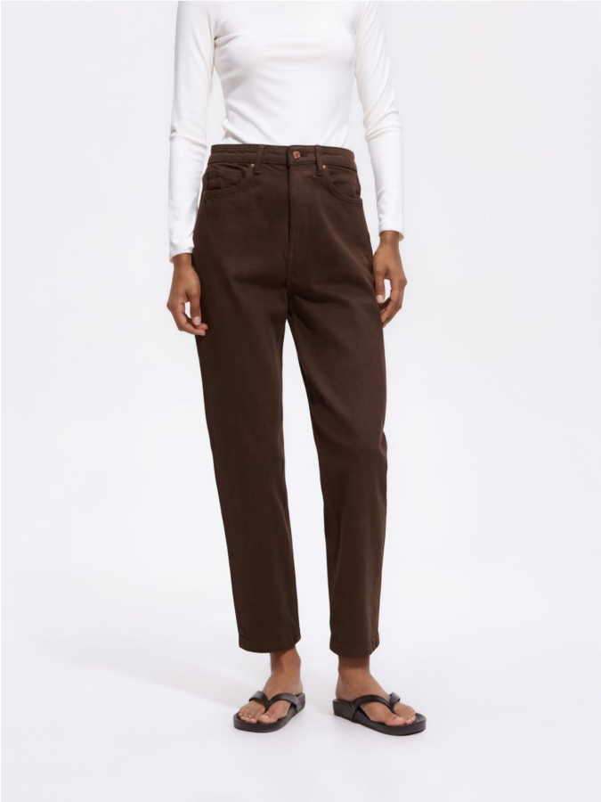 ג'ינס Mom fit