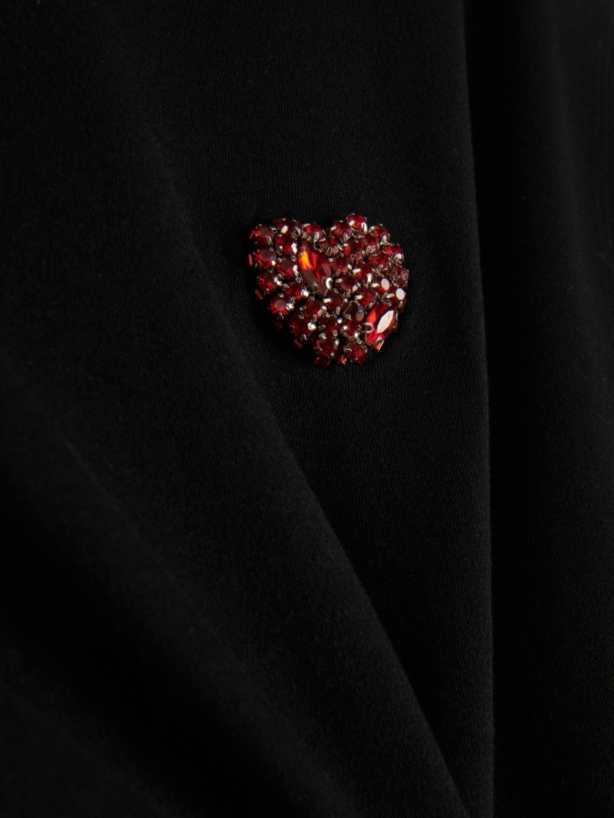 טי שירט עם אפליקציה