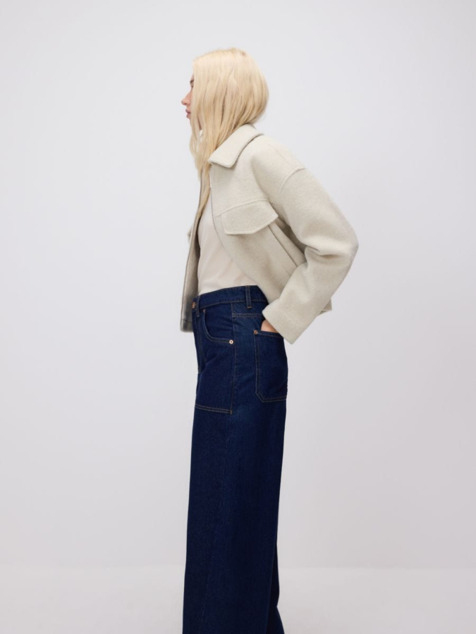 ג'ינס בגזרת Barrel