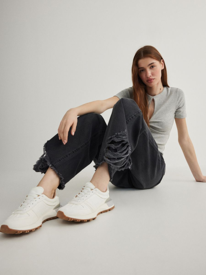 סניקרס שרוכים