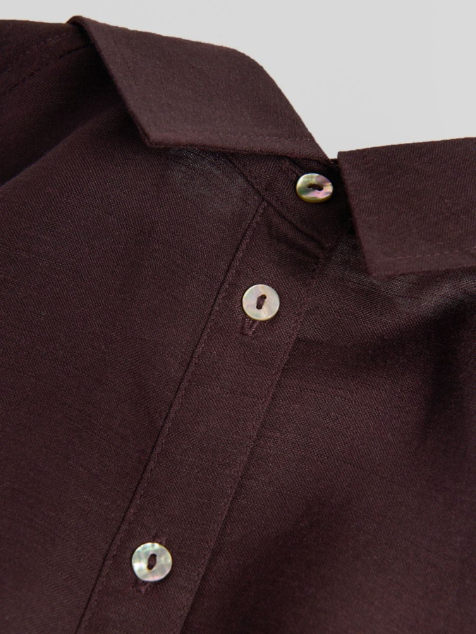 חולצה מתערובת פשתן