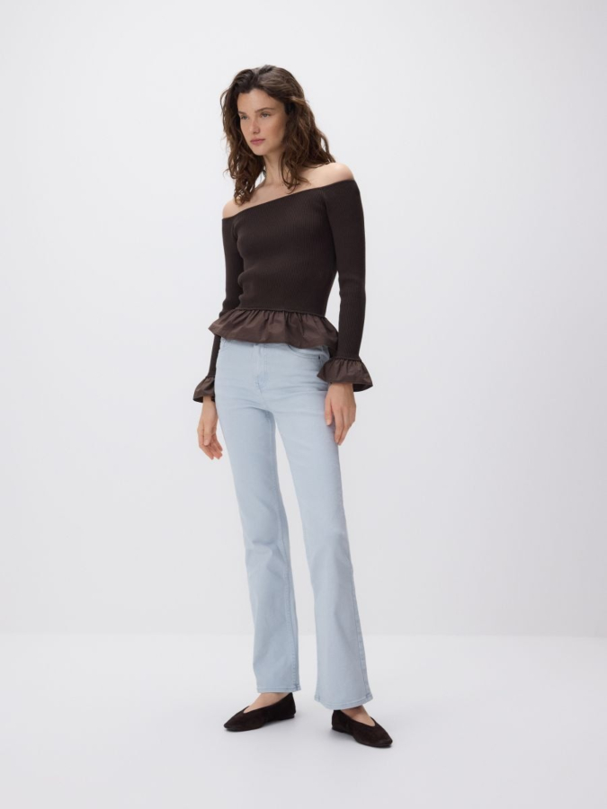 טופ ריב עם סיומת פפלום