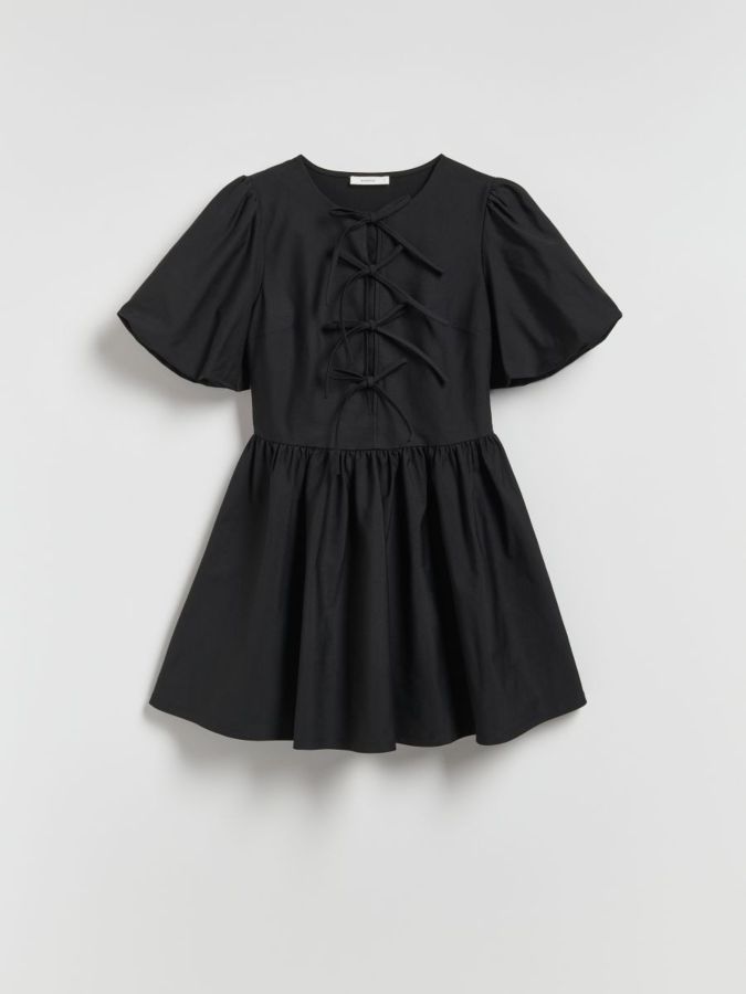 שמלת מיני עם קשירה