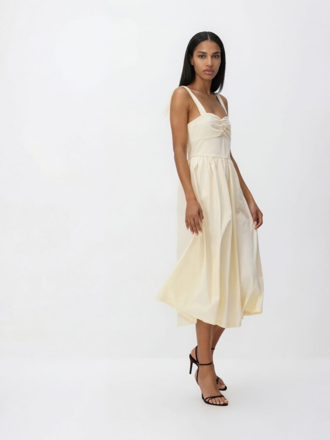 שמלת מידי עם קשירה