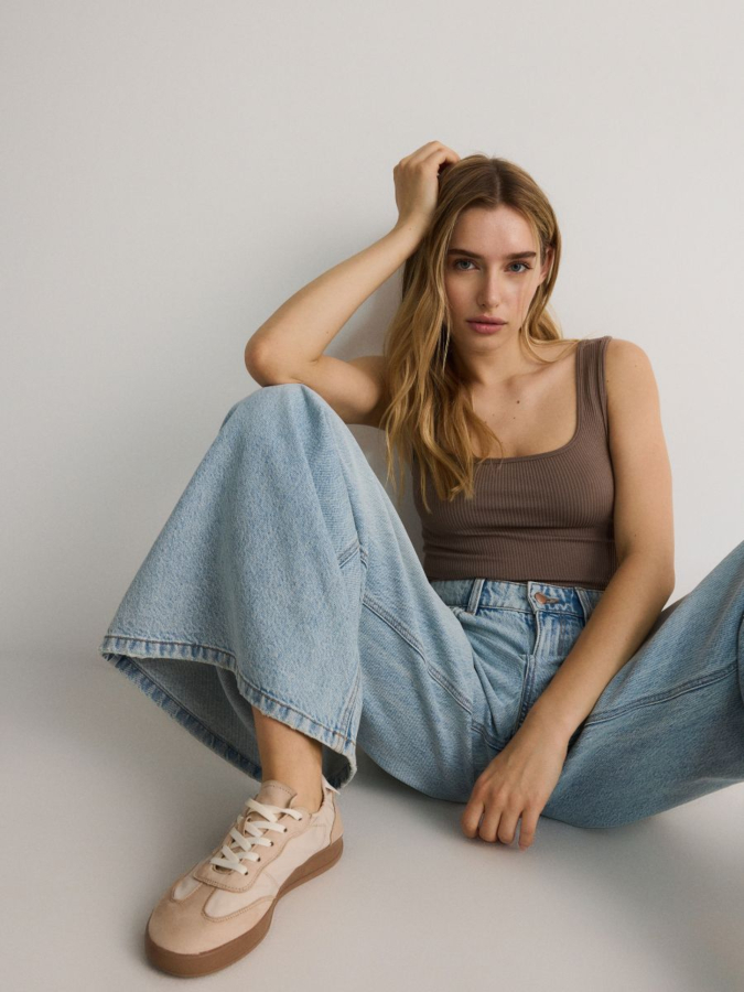 LADIES` TOP