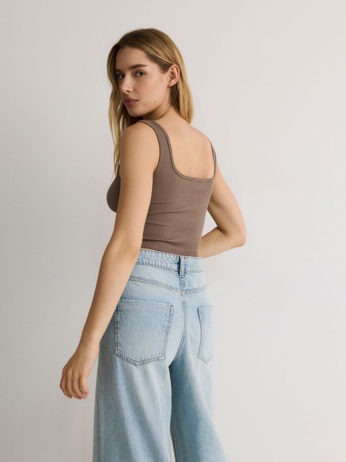 LADIES` TOP