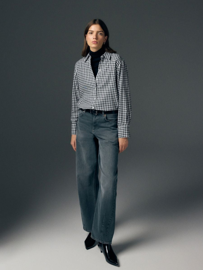 חולצת משבצות מכופתרת