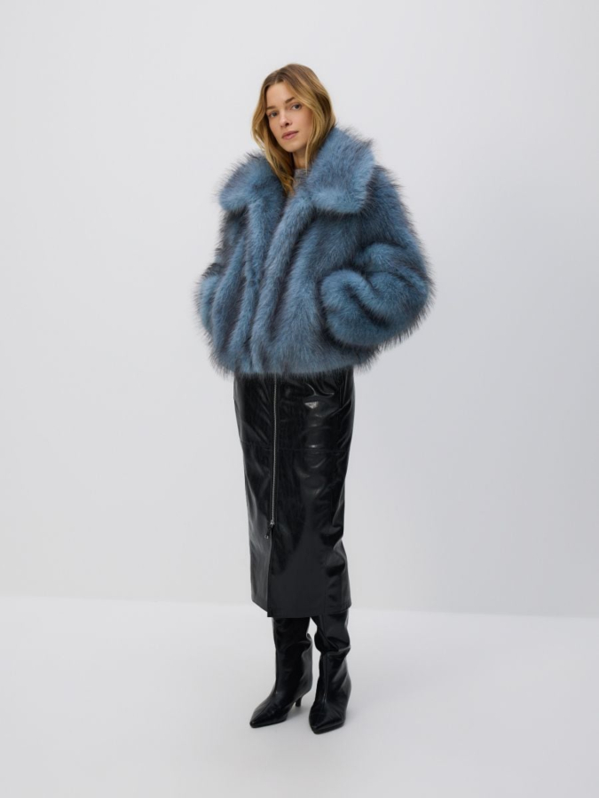 מעיל דמוי פרווה עם צווארון