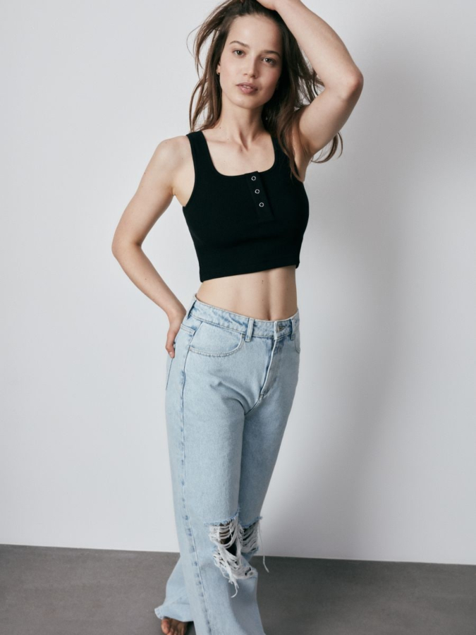 LADIES` TOP