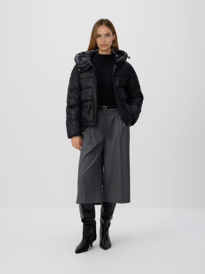 מעיל קווילט עם קפוצ'ון