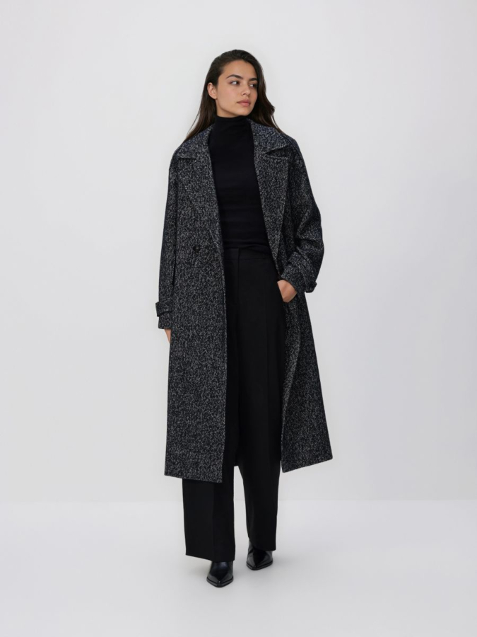 מעיל ארוך עם חגורת קשירה