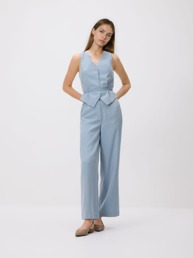 מכנסיים רחבים