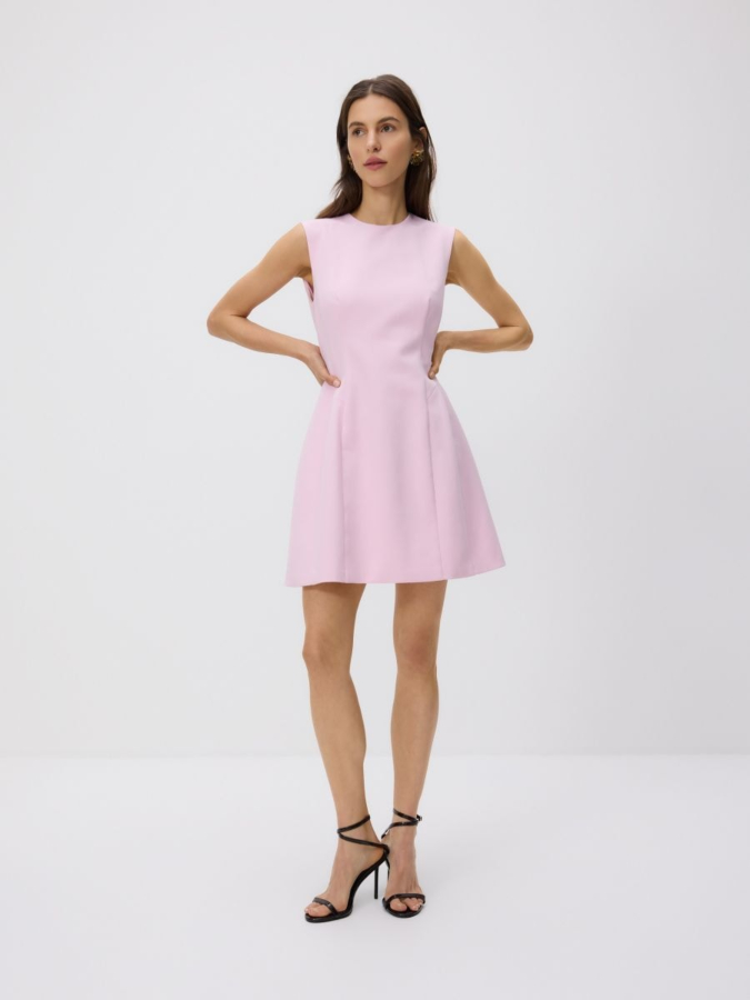 שמלת מיני מתרחבת