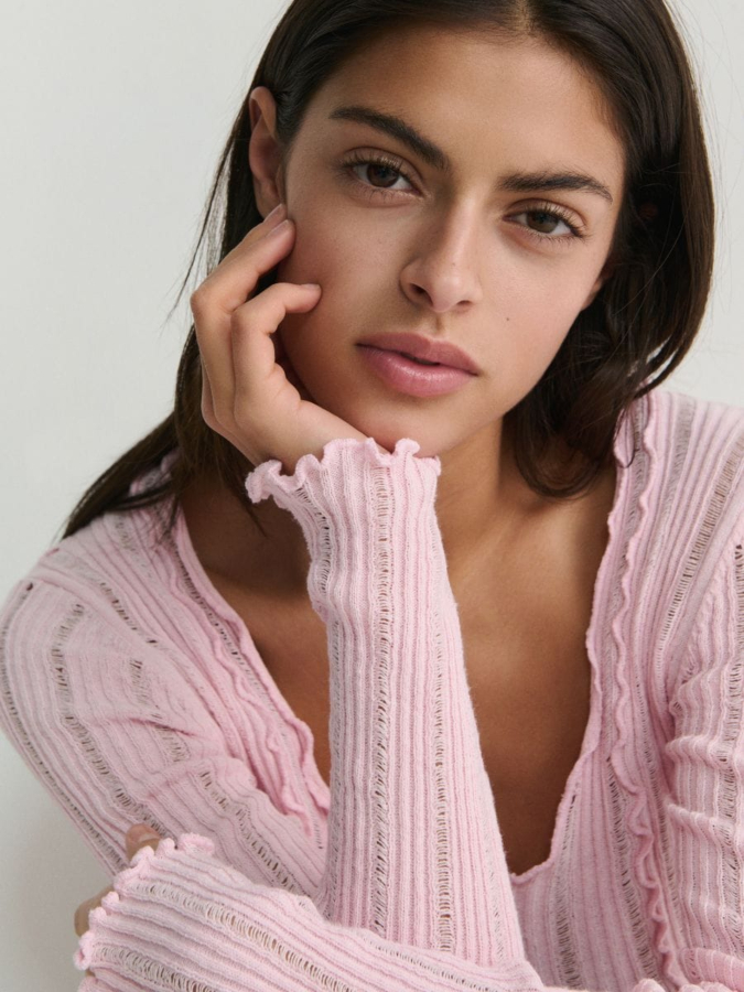 סוודר סריג עם טקסטורה