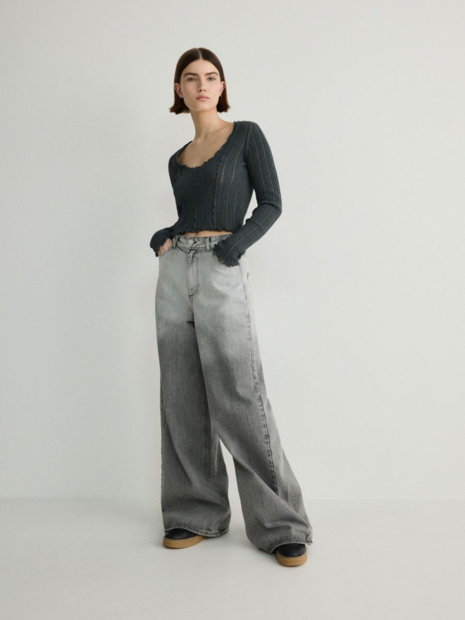 סוודר סריג עם טקסטורה