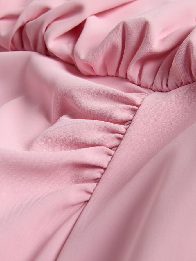 שמלת מידי עם כיווצים