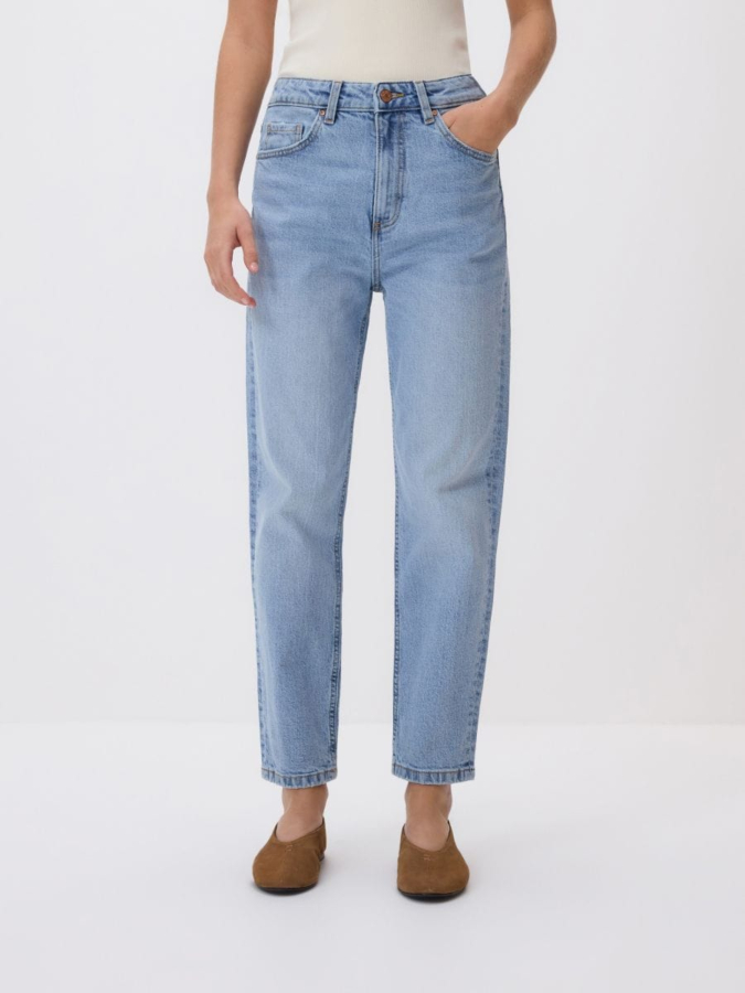 מכנסי ג'ינס צמוד בגזרת MOM