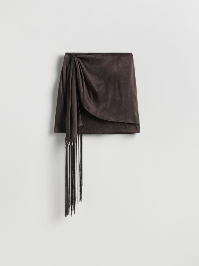 חצאית עם פרנזים