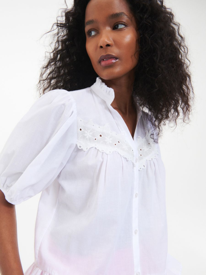 חולצת כותנה עם גימור מעוצב