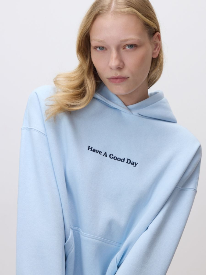 קפוצ'ון עם סלוגן