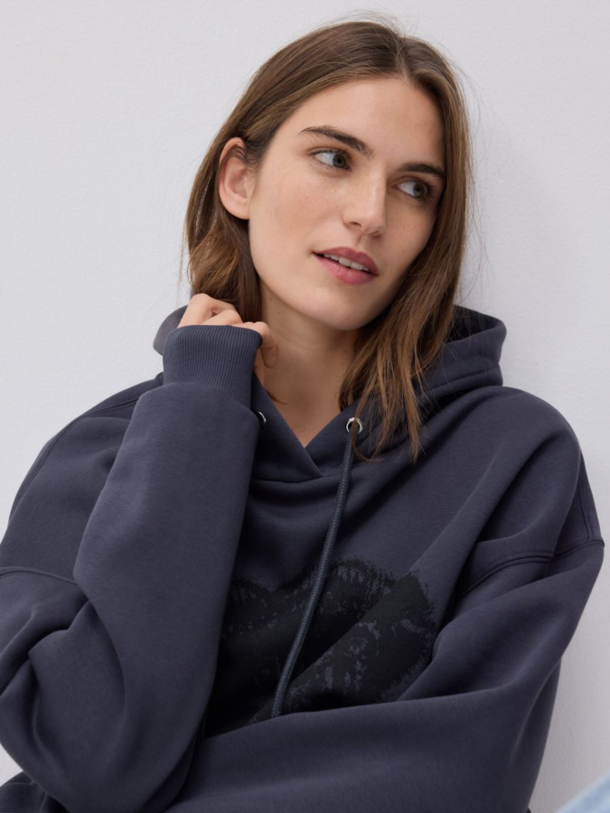 קפוצ'ון עם הדפס