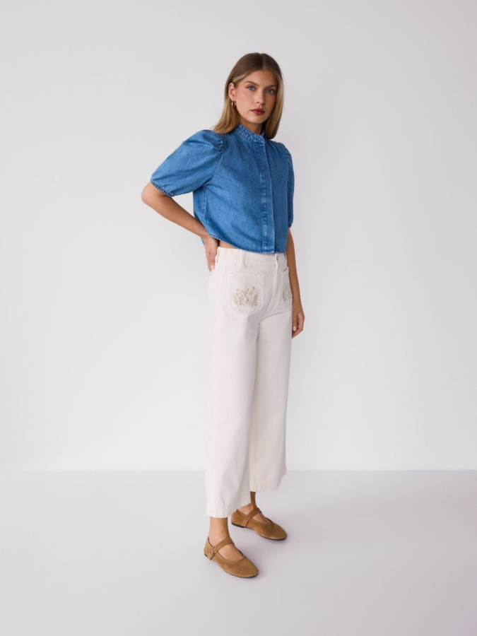 חולצת ג'ינס עם שרוולים נפוחים