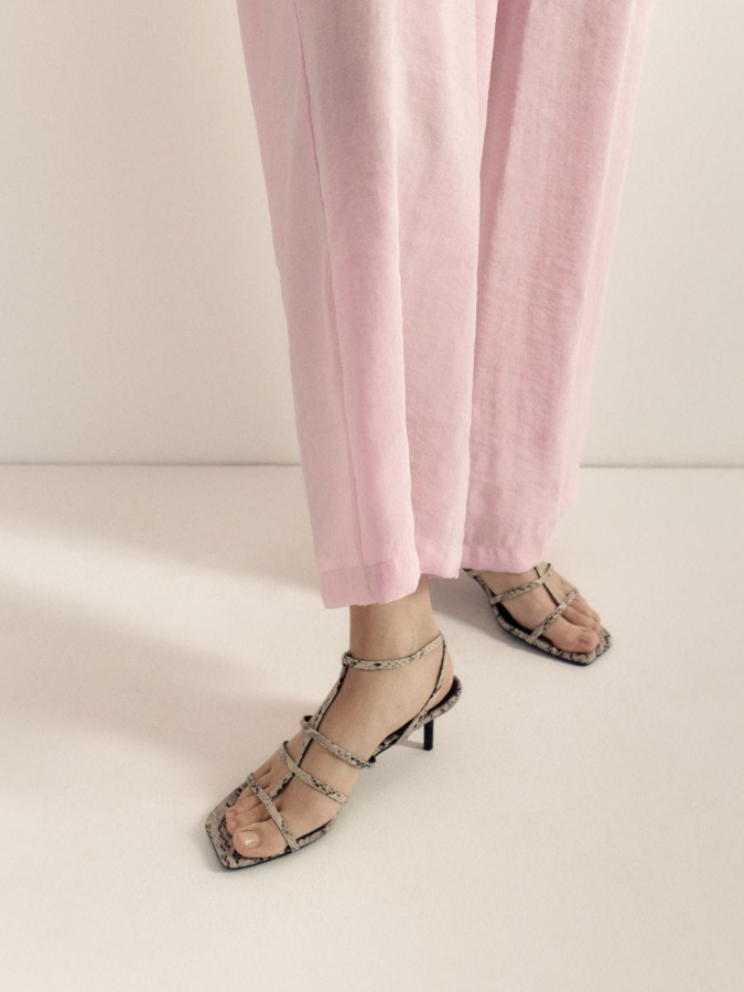 סנדלים הדפס נחש