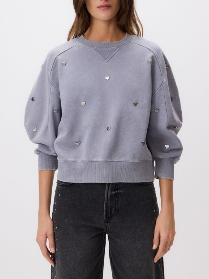 סווטשירט שטוף עם לבבות