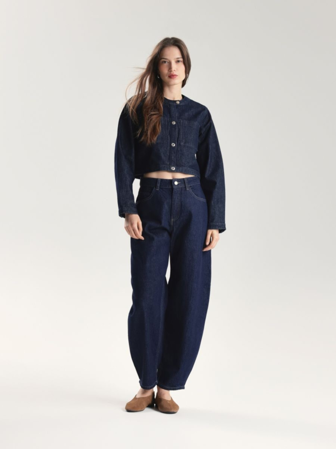 ג'ינס בגזרת Barrel