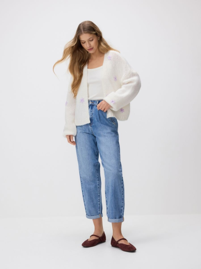 ג'ינס בגזרת Barrel