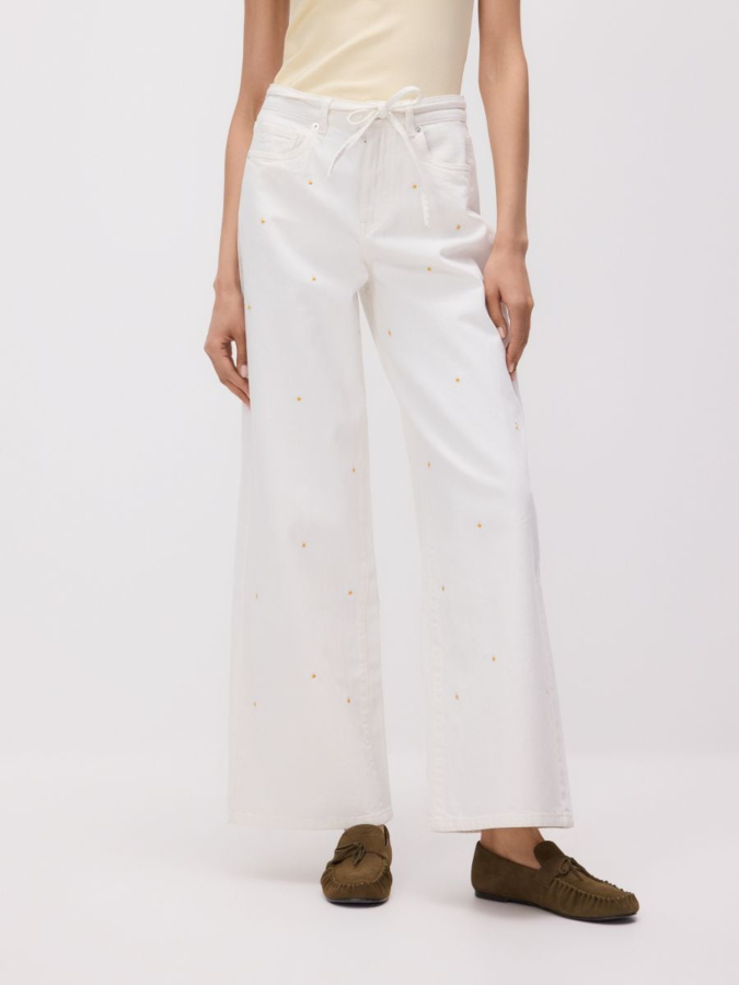 ג'ינס Wide leg עם רקמת פרחים