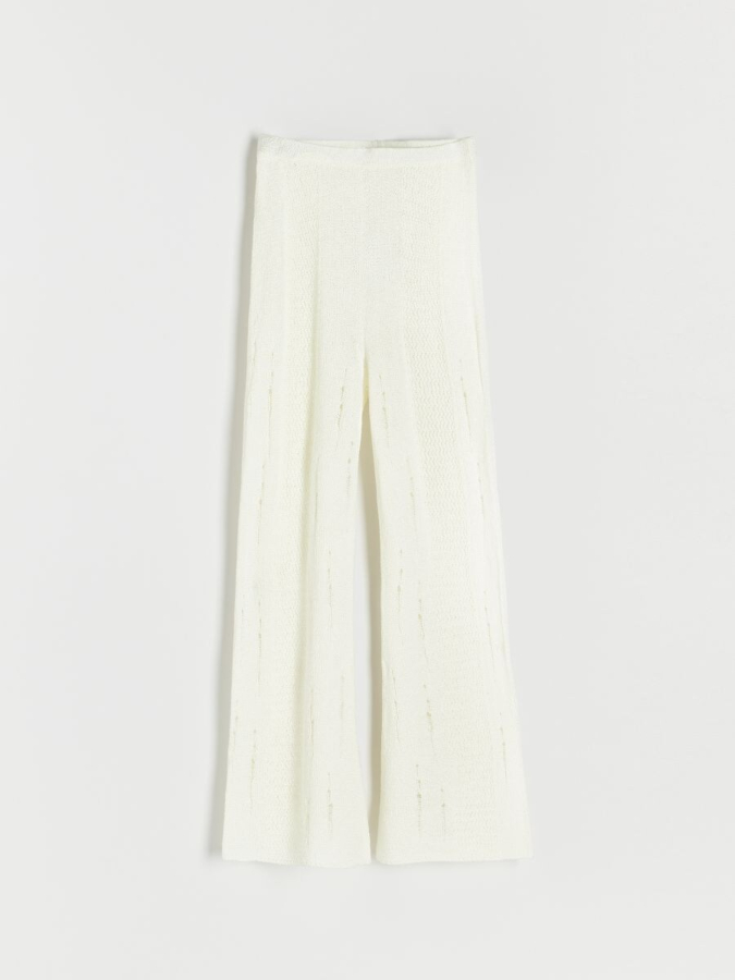 מכנסיים מתרחבים עיצוב סריג