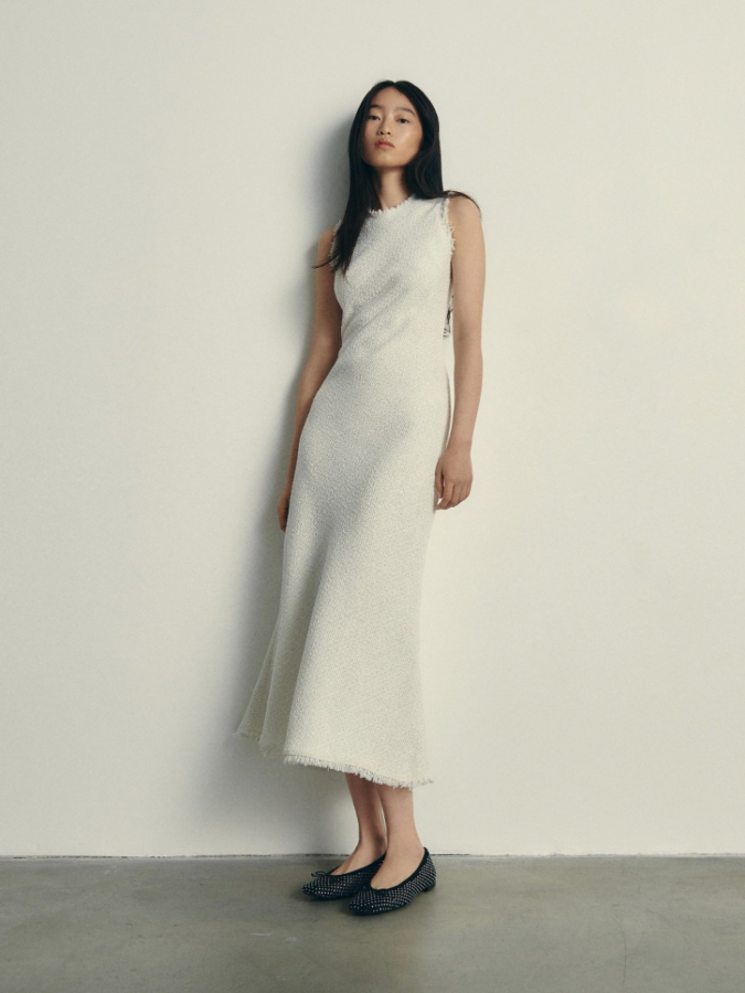 שמלה אלגנטית ללא שרוול