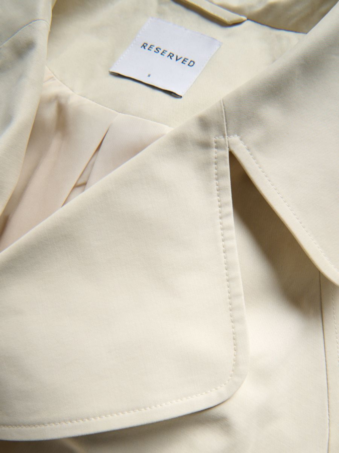 מעיל טרנץ' קצר