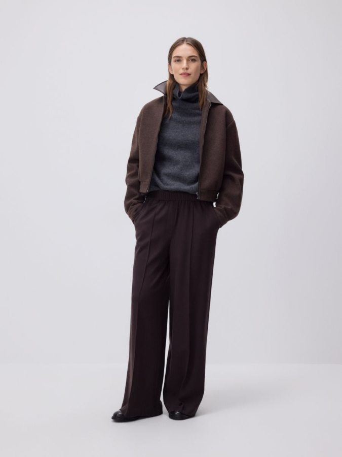 מכנסי מתרחבים עם קפל מגוהץ