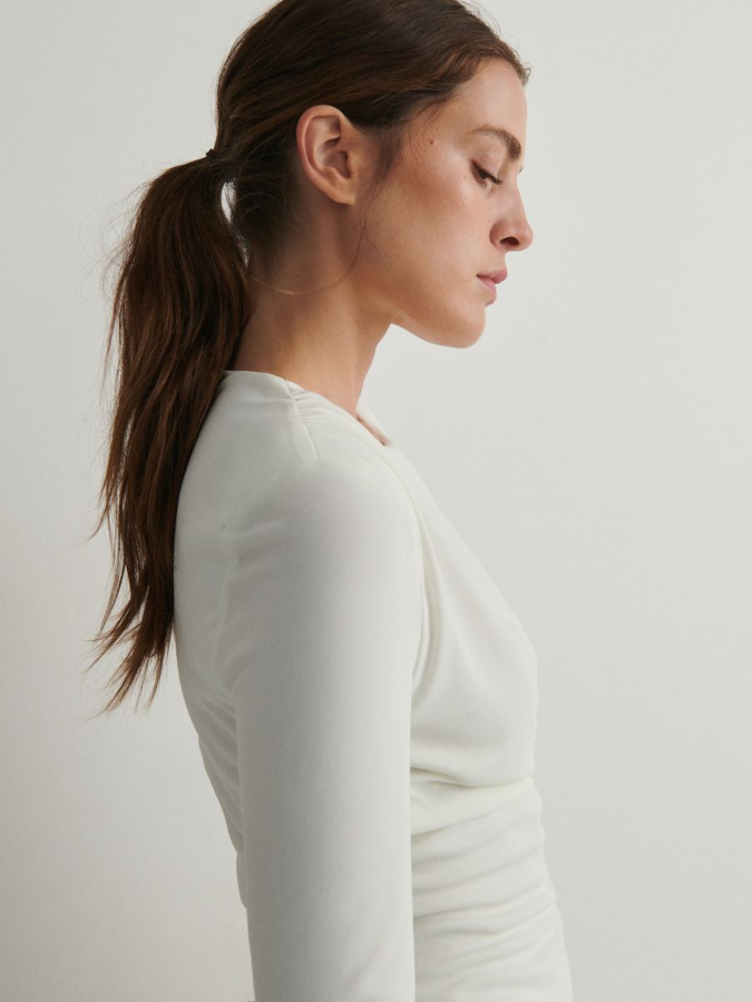 בגד גוף שרוול ארוך