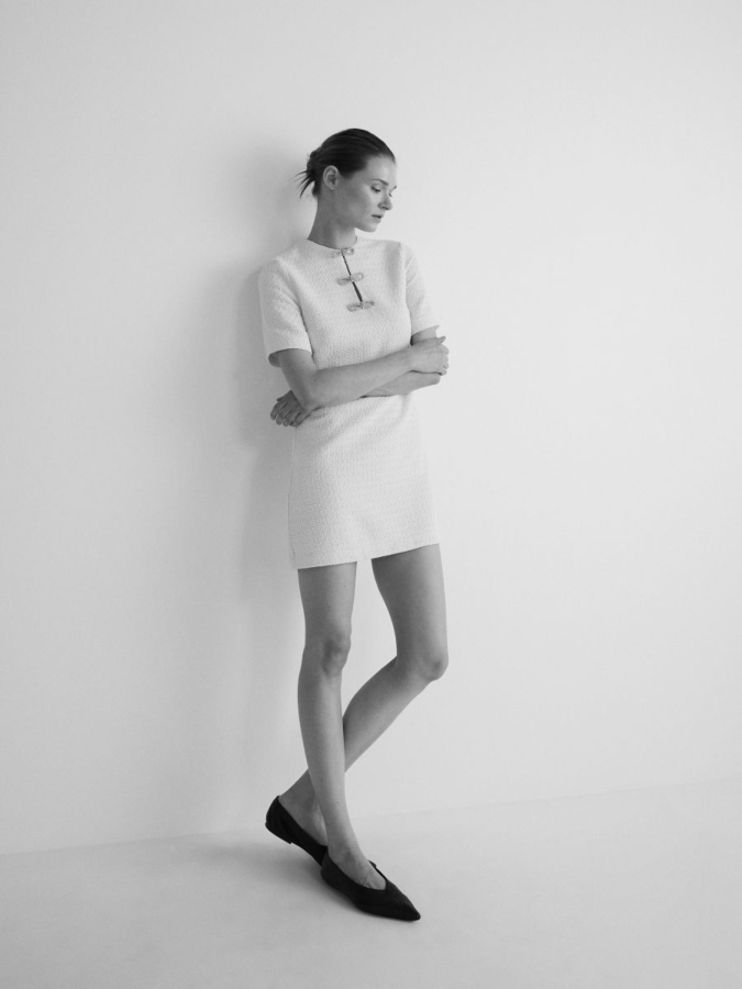 שמלת מיני בשילוב פפיונים