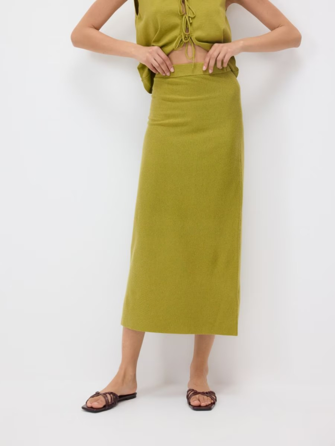 חצאית מידי בתערובת צמר